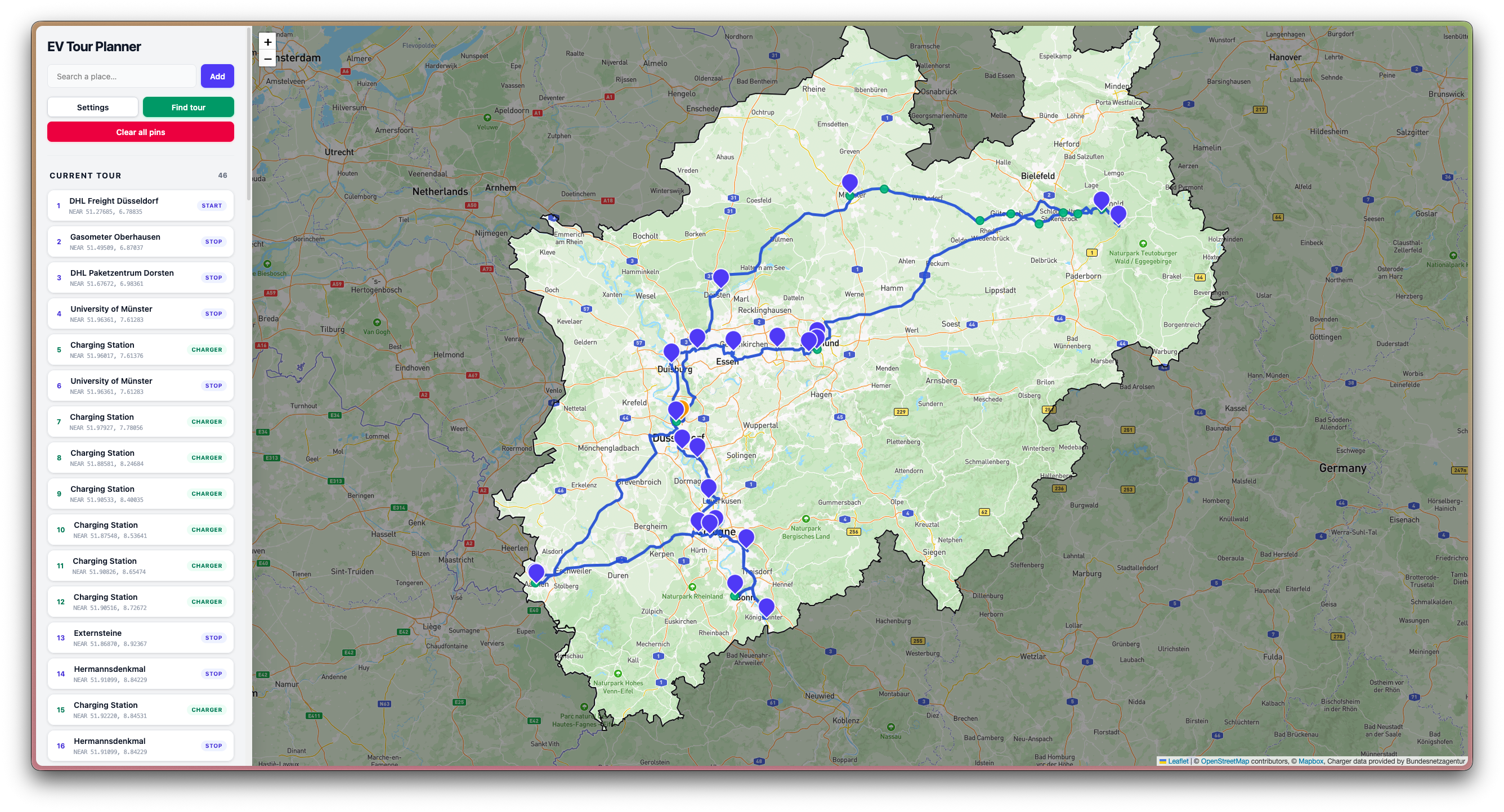 Map of North Rhine-Westphalia with a computed tour between charging stations